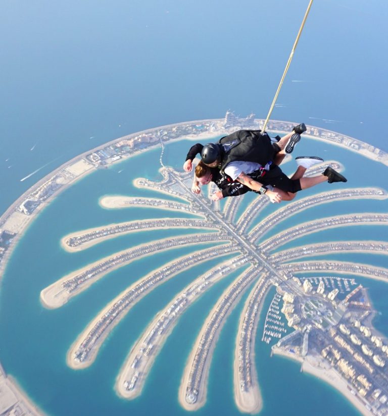 Dubai Sky diving